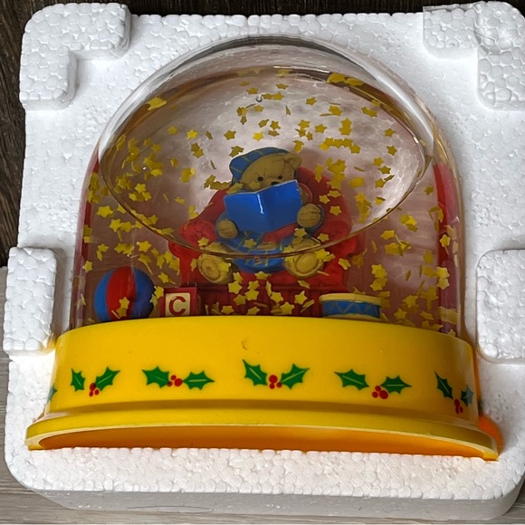 Applause Bears in Toyland Snowdome. New in Box. - Picture 4 of 7